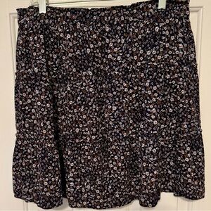 Ann Taylor LOFT Navy Floral Tiered Skirt Size L